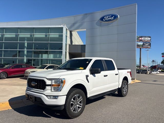 2022 Ford F-150 XL 4x4 SuperCrew 5-1/2 Box's photo