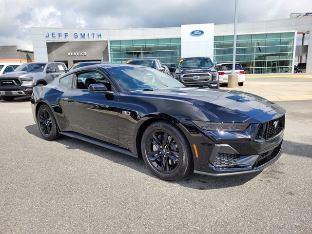 2025 Ford Mustang Coupe 