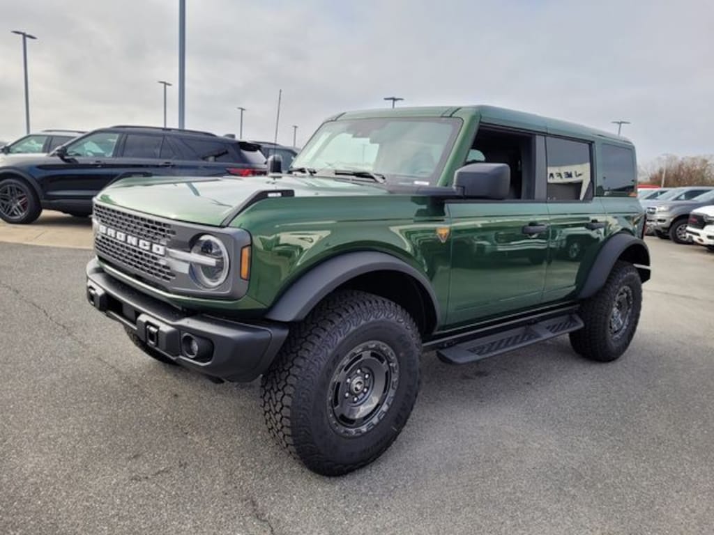New 2025 Ford Bronco Badlands SUV