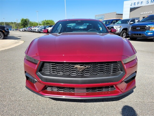 2025 Ford Mustang EcoBoost photo 2