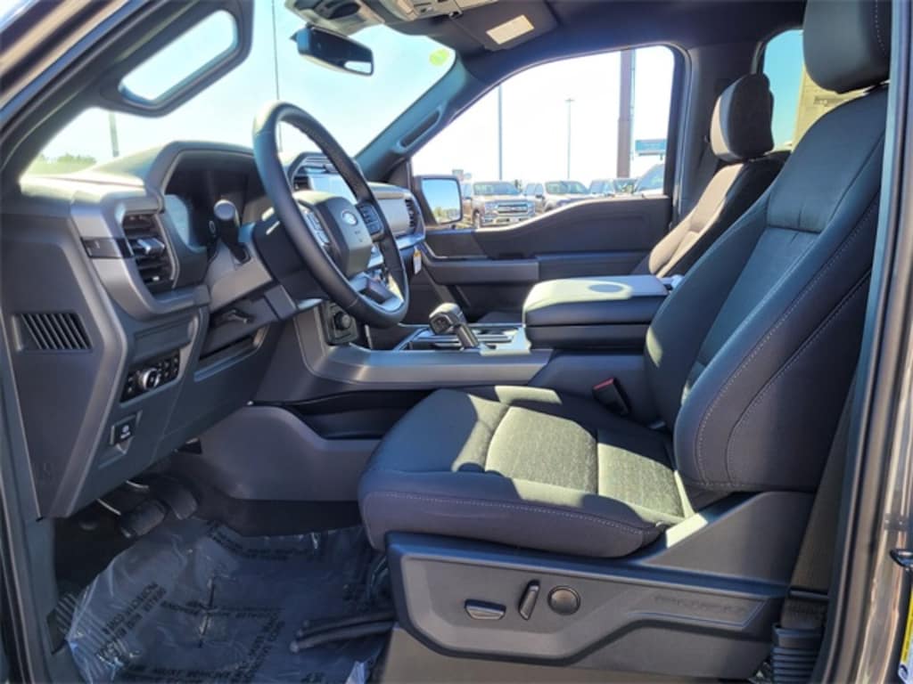 New 2025 Ford F-150 XLT Truck