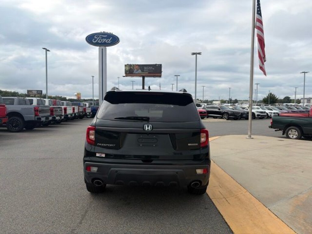 Used 2020 Honda Passport Touring SUV