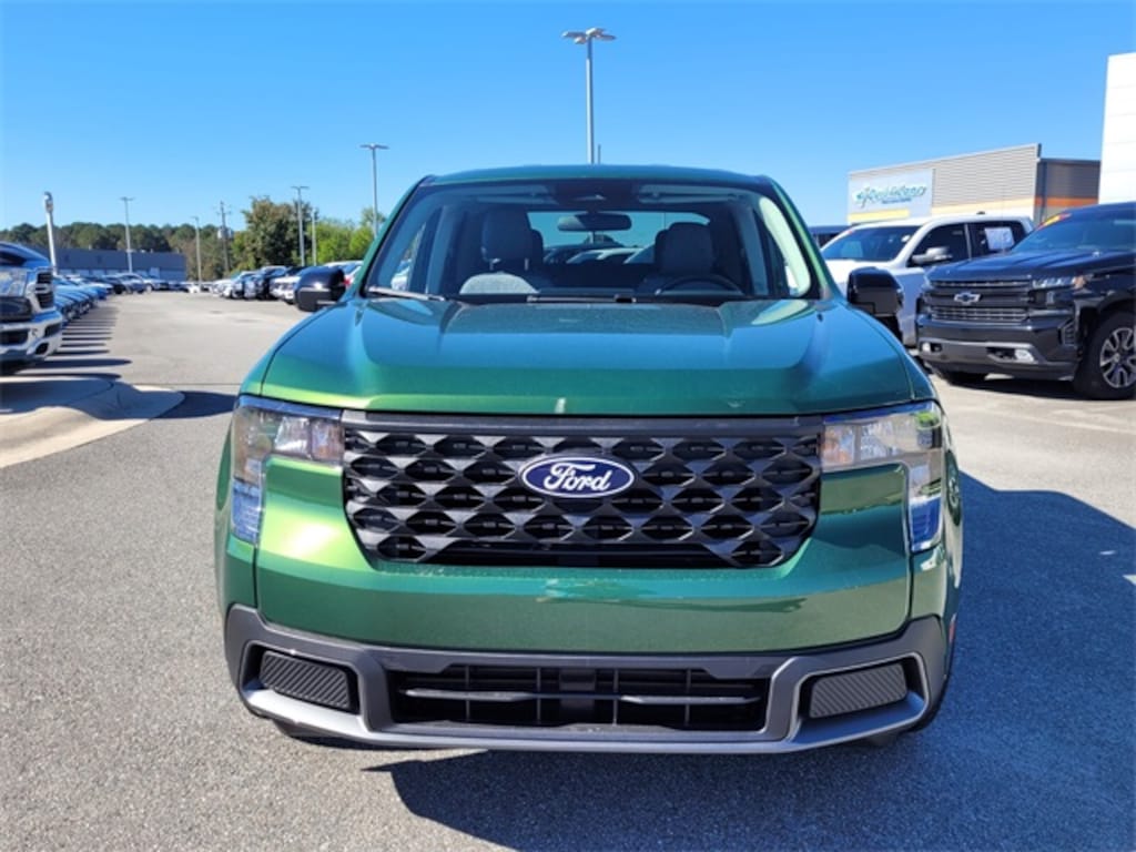 New 2025 Ford Maverick XLT Truck