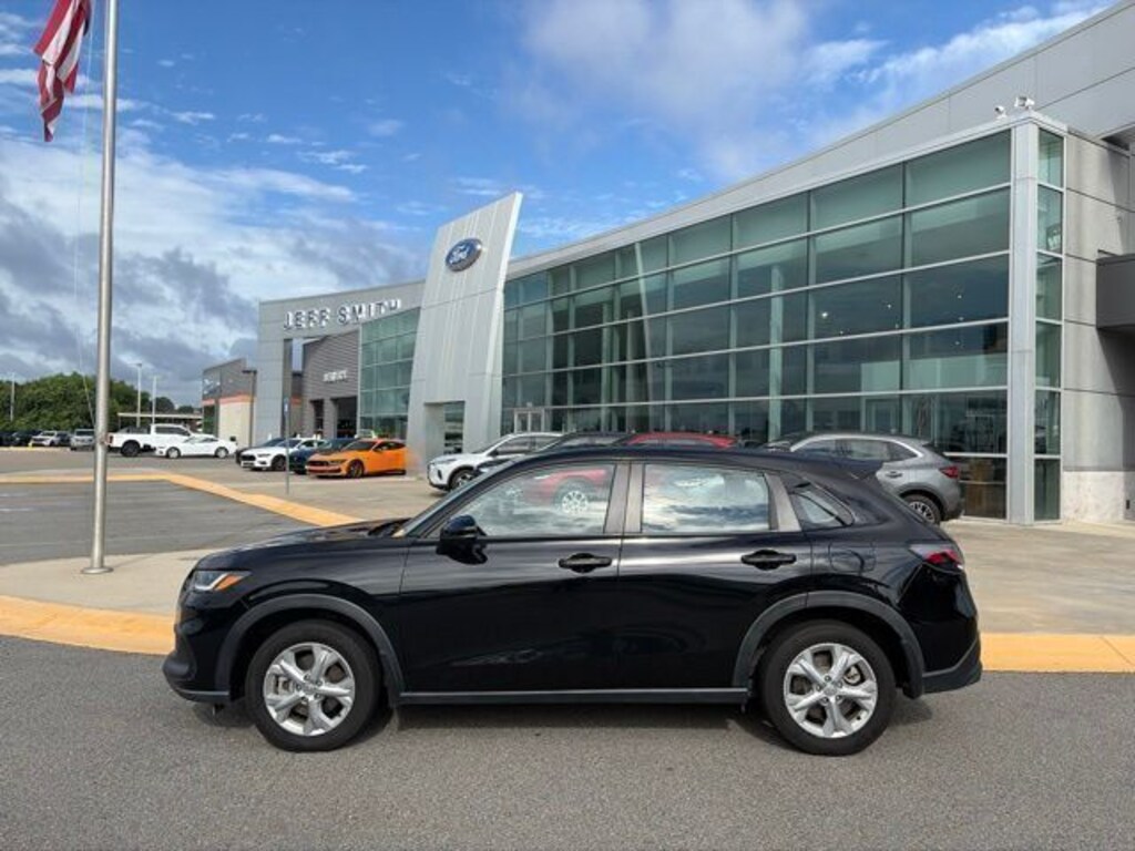 Used 2024 Honda HR-V LX SUV