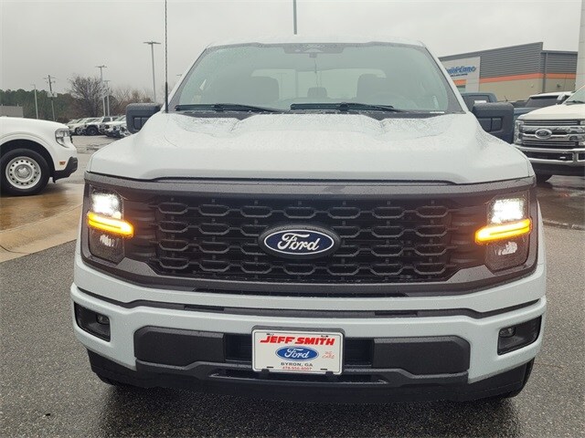 2025 Ford F-150 STX photo 2