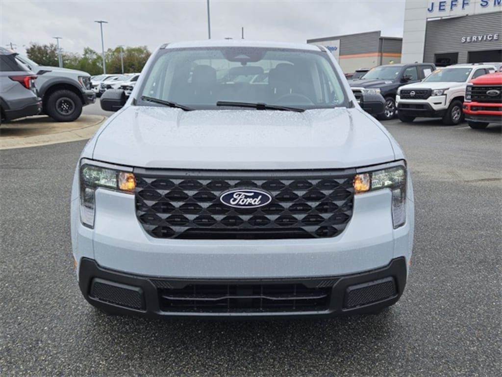New 2025 Ford Maverick XL Truck