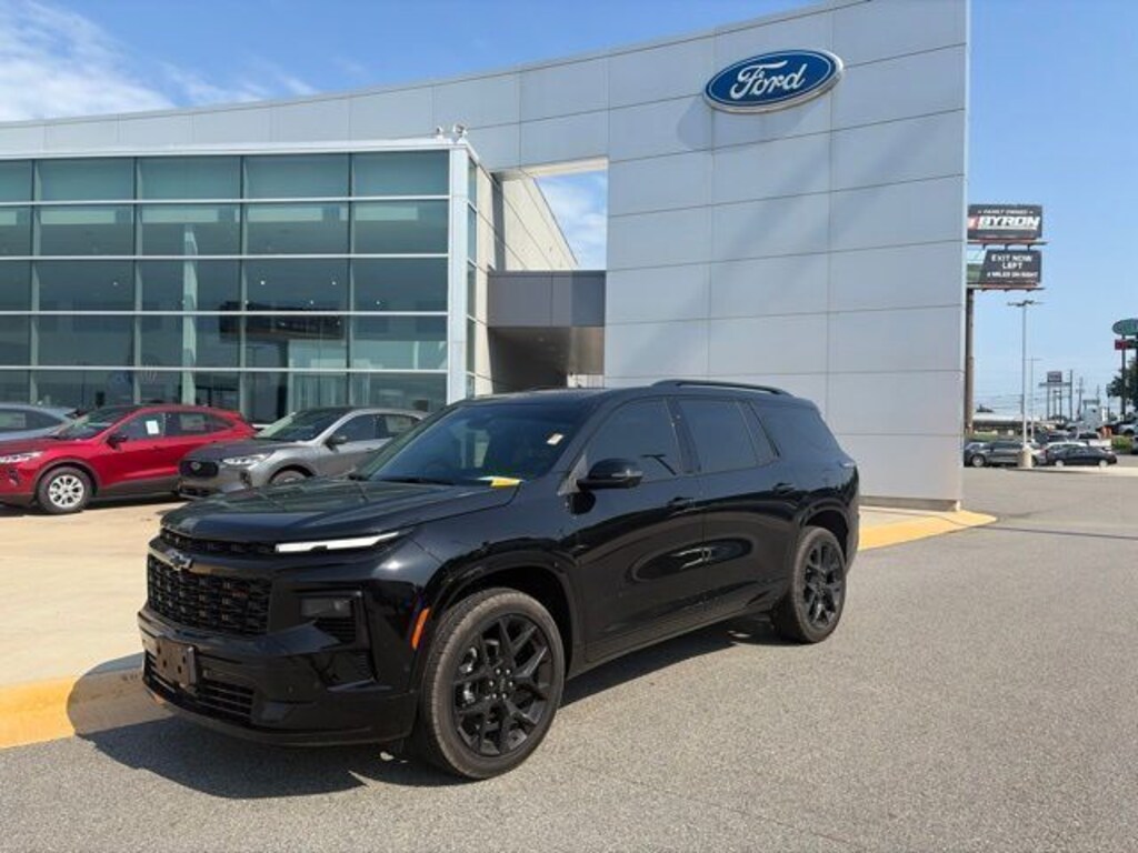 Used 2026 Chevrolet Traverse RS SUV
