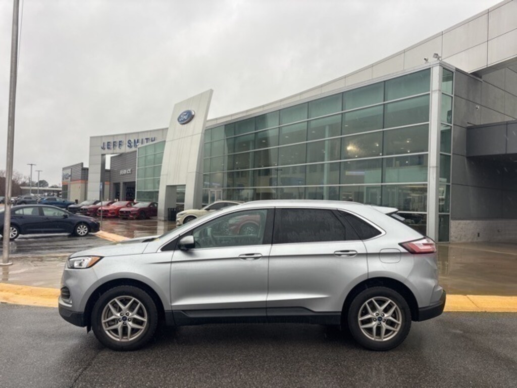 Used 2022 Ford Edge SEL SUV