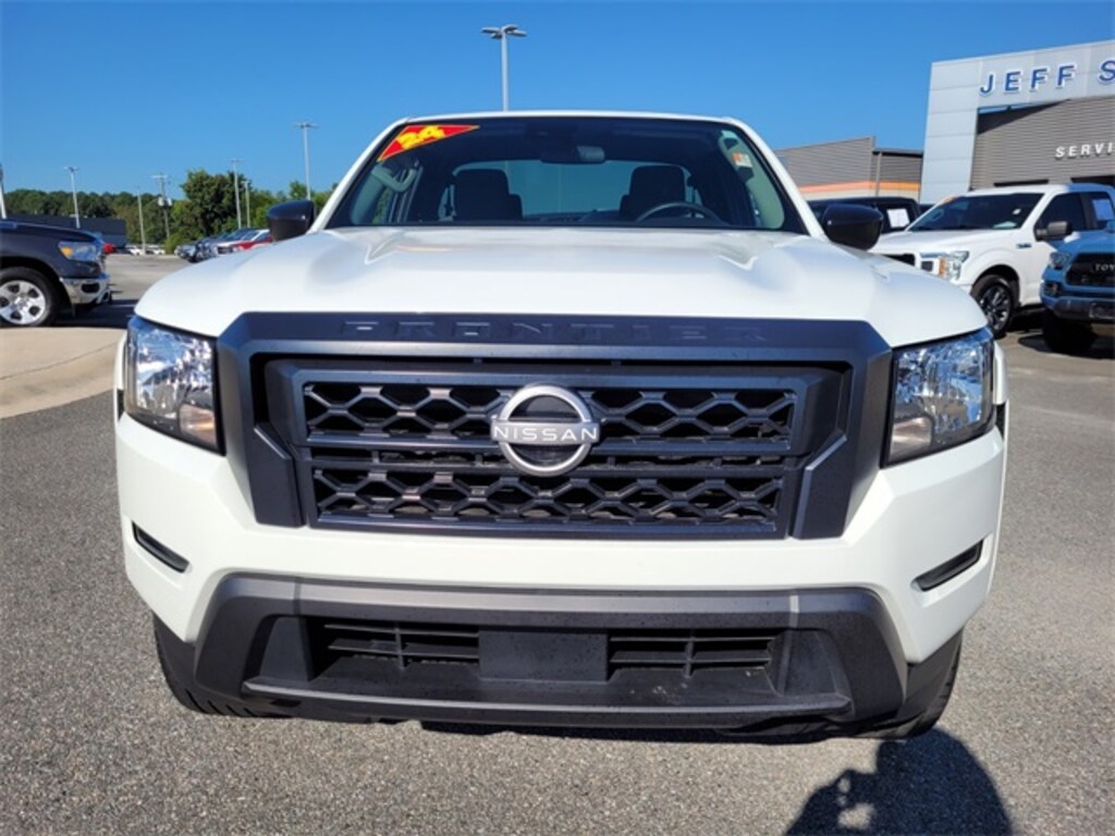 Used 2024 Nissan Frontier S Truck