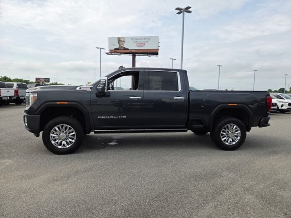Used 2022 GMC Sierra 2500HD Denali Truck