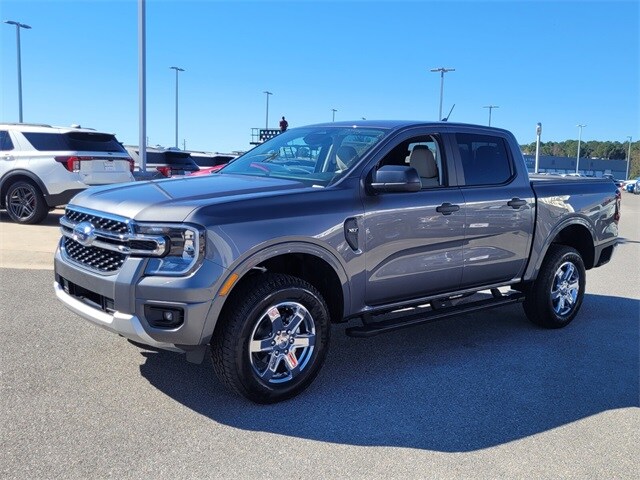 2025 Ford Ranger XLT photo 3