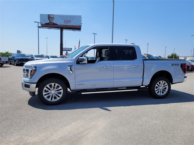 2025 Ford F-150 Lariat photo 4