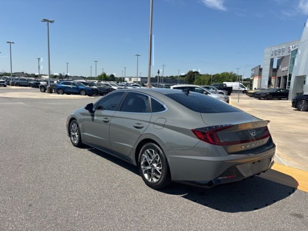Used 2021 Hyundai Sonata SEL Sedan