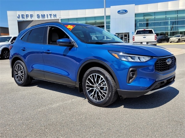 2023 Ford Escape PHEV's photo