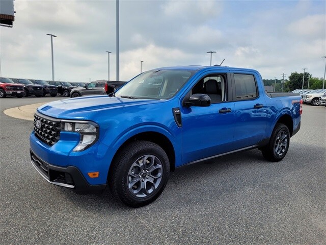 2025 Ford Maverick XLT photo 3