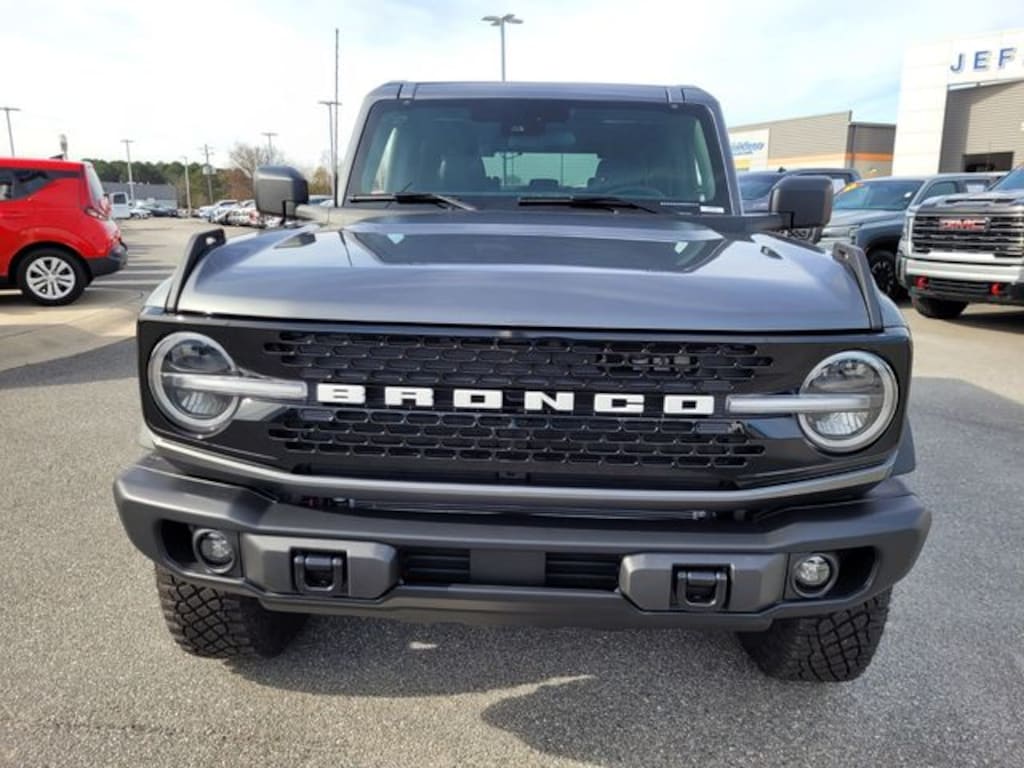 New 2025 Ford Bronco Badlands SUV