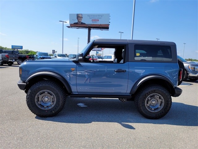 2025 Ford Bronco Badlands photo 4