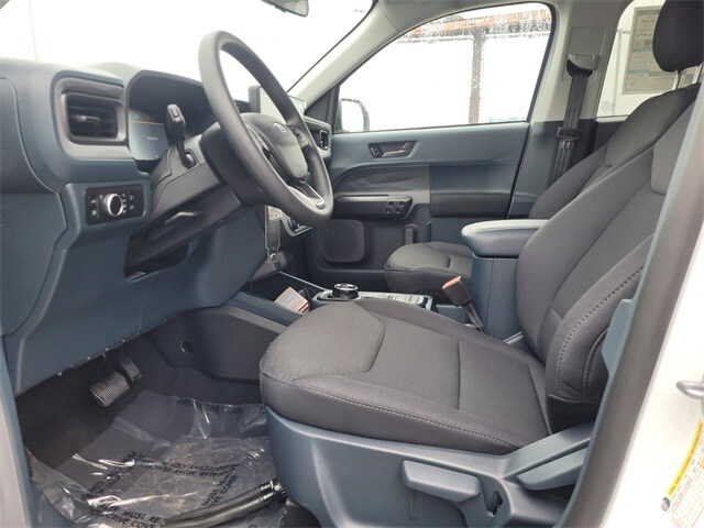 2025 Ford Maverick XL photo 4