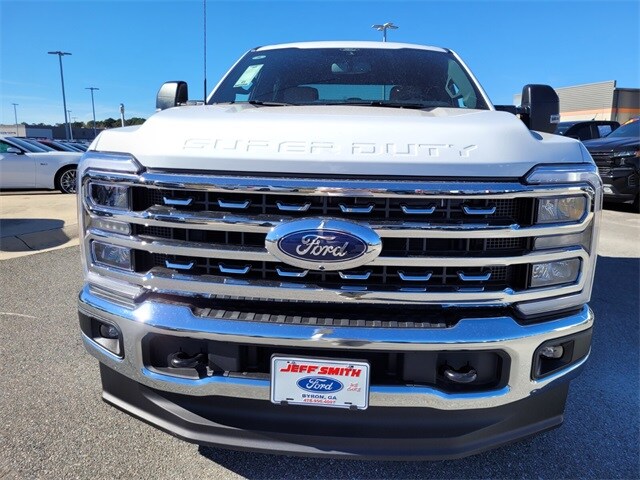 2026 Ford F-250 photo 2