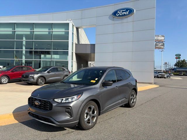 2023 Ford Escape