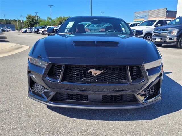 2025 Ford Mustang GT photo 2