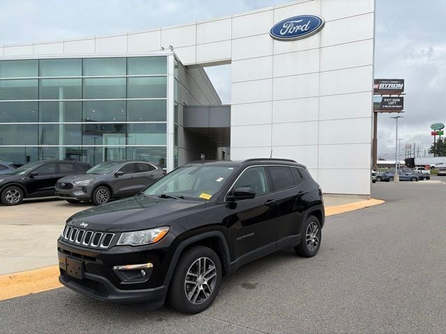 2020 Jeep Compass Sun & Wheel's photo