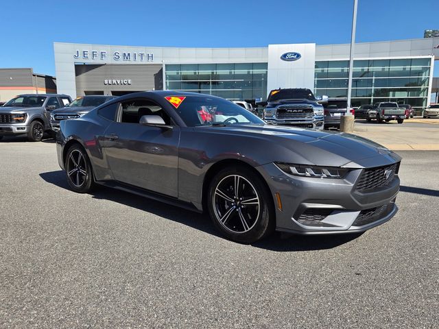 2025 Ford Mustang EcoBoost Fastback's photo