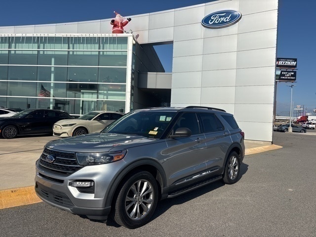 2020 Ford Explorer XLT's photo