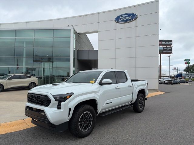 2025 Toyota Tacoma TRD Sport 4x2 Double Cab's photo