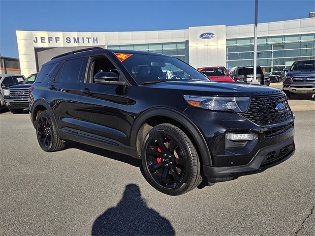 2024 Ford Explorer ST 4WD's photo
