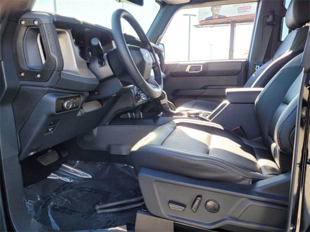 New 2025 Ford Bronco Outer Banks SUV