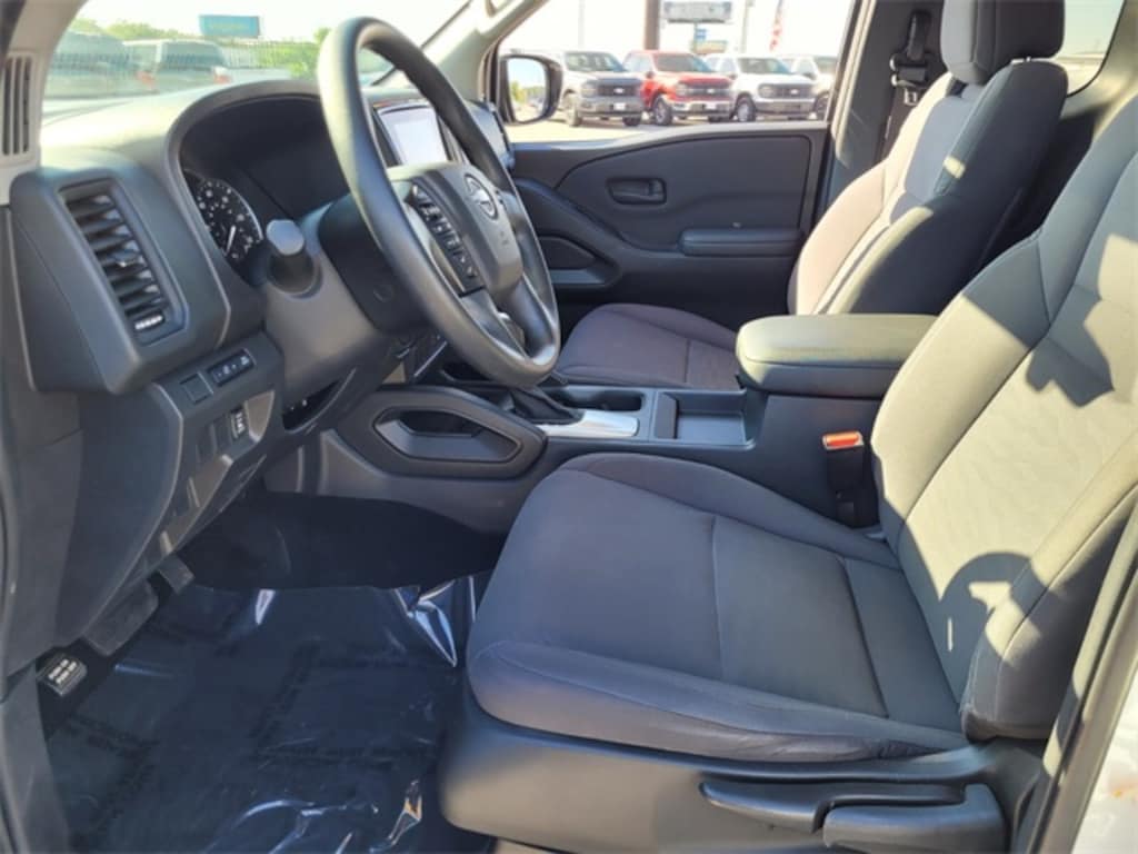 Used 2024 Nissan Frontier S Truck