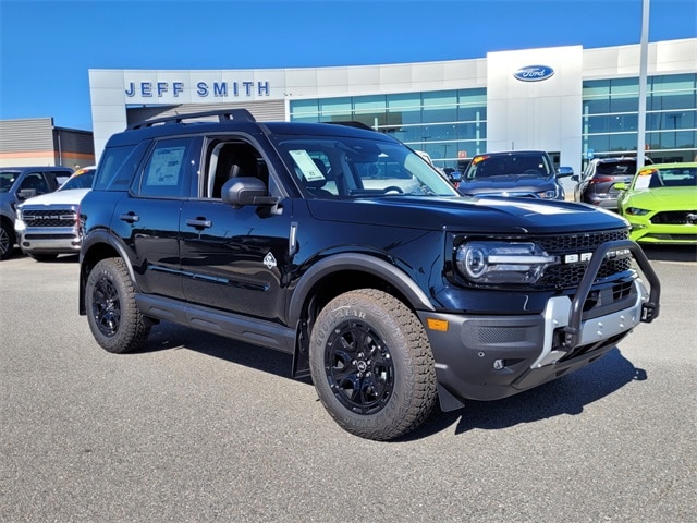 2025 Ford Bronco Sport Outer Banks's photo