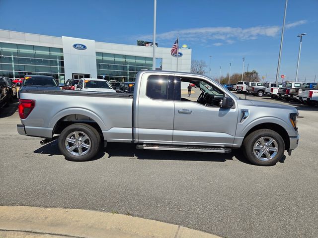 2025 Ford F-150 XLT - Photo 11