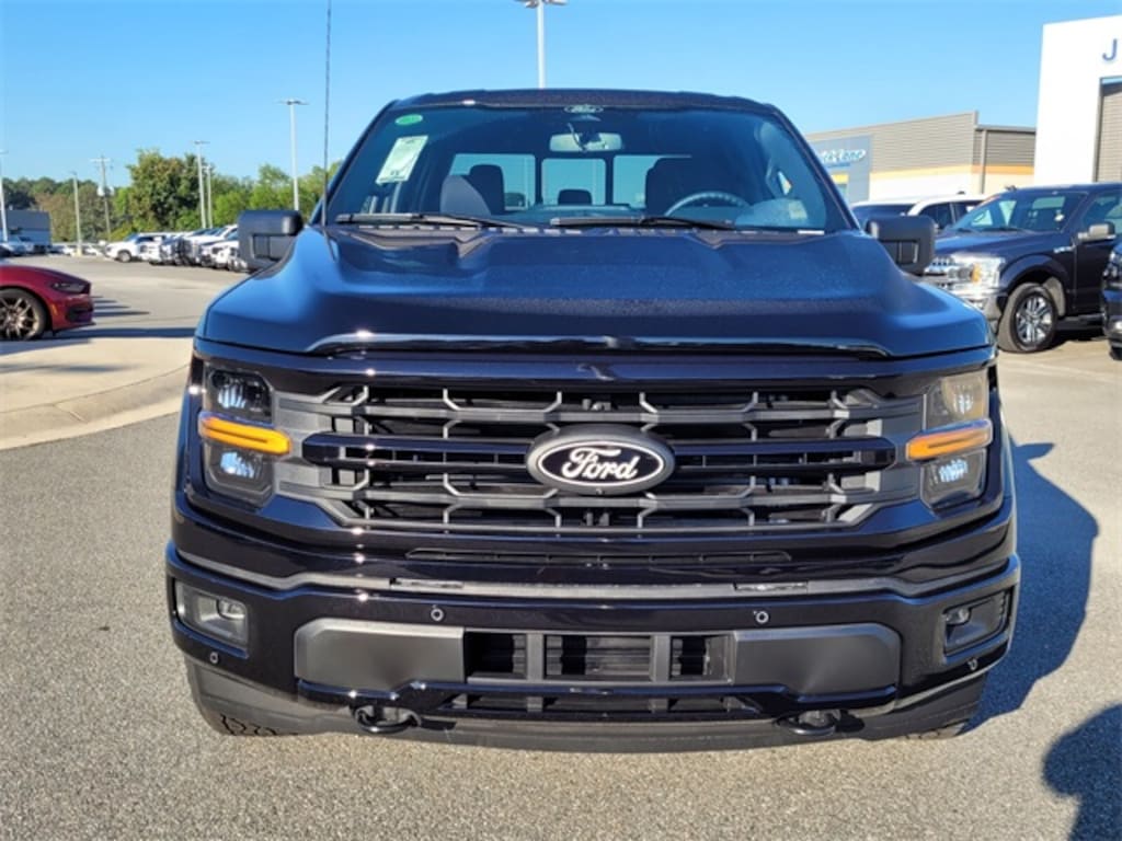 New 2025 Ford F-150 XLT Truck