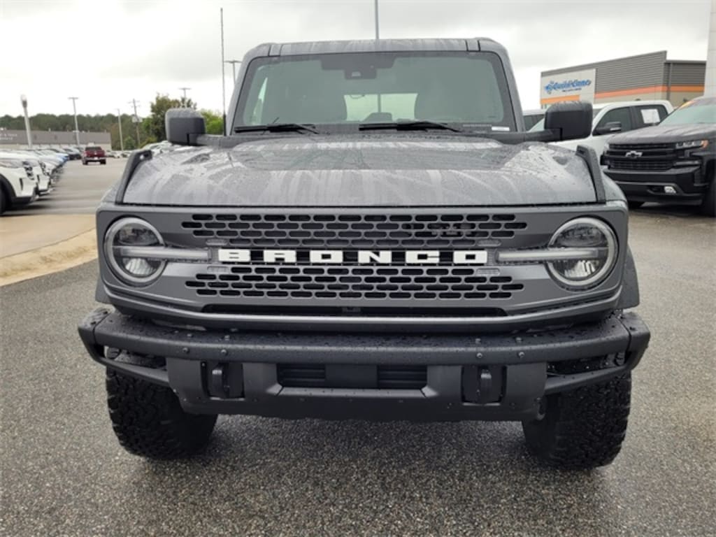 New 2025 Ford Bronco Badlands SUV