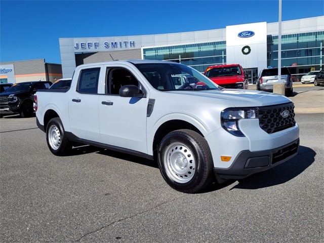 2026 Ford Maverick XL's photo