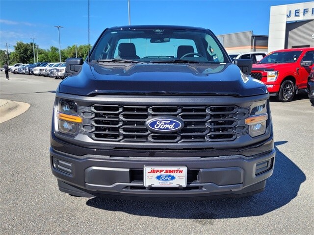 2025 Ford F-150 XL photo 2
