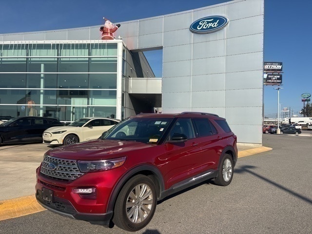 2020 Ford Explorer Limited's photo