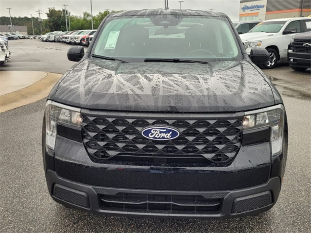 New 2025 Ford Maverick XL Truck