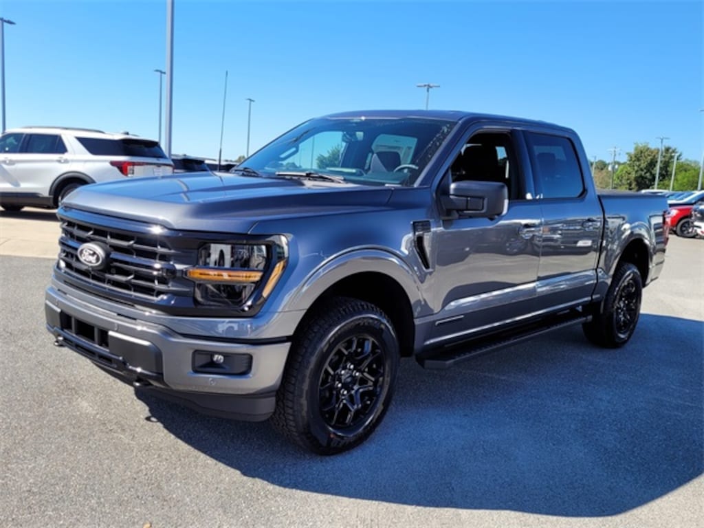 New 2025 Ford F-150 XLT Truck