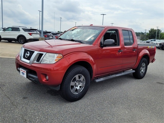 2013 Nissan Frontier Desert Runner photo 3