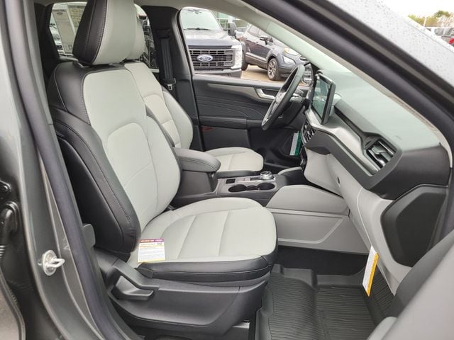 2025 Ford Escape Plug-in hybrid PHEV - Photo 15