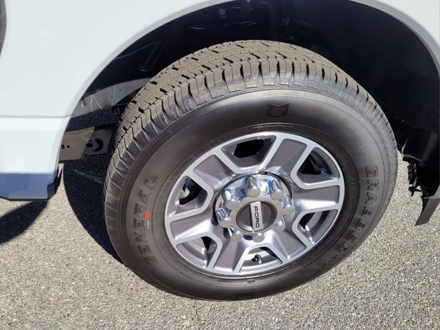 2026 Ford F-350 Super Duty Lariat - Photo 14