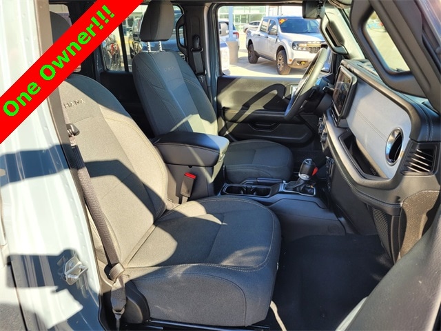 2024 Jeep Wrangler 4-Door Sahara - Photo 16