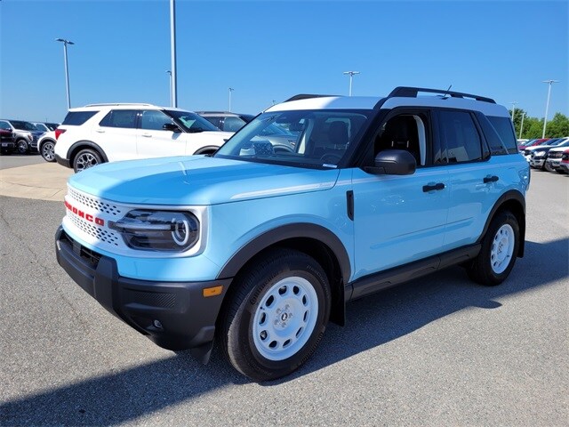2025 Ford Bronco Sport Heritage photo 3