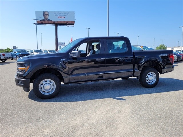 2025 Ford F-150 XL photo 4