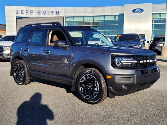 2025 Ford Bronco Sport Outer Banks's photo
