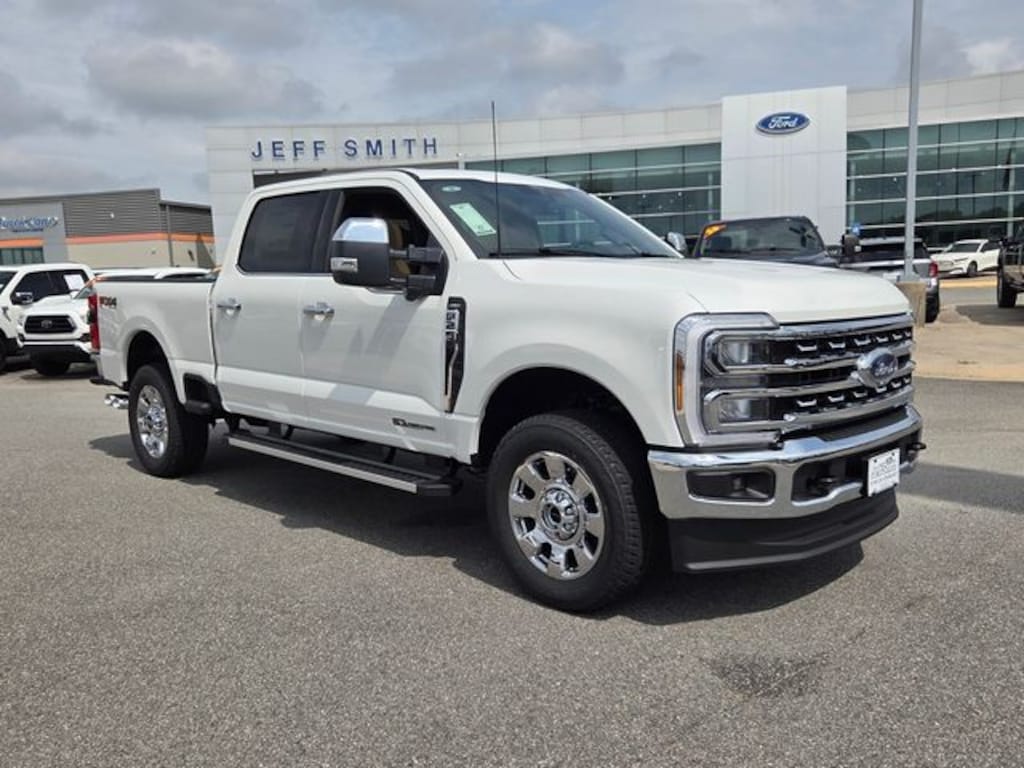 New 2026 Ford F-250SD Lariat Truck