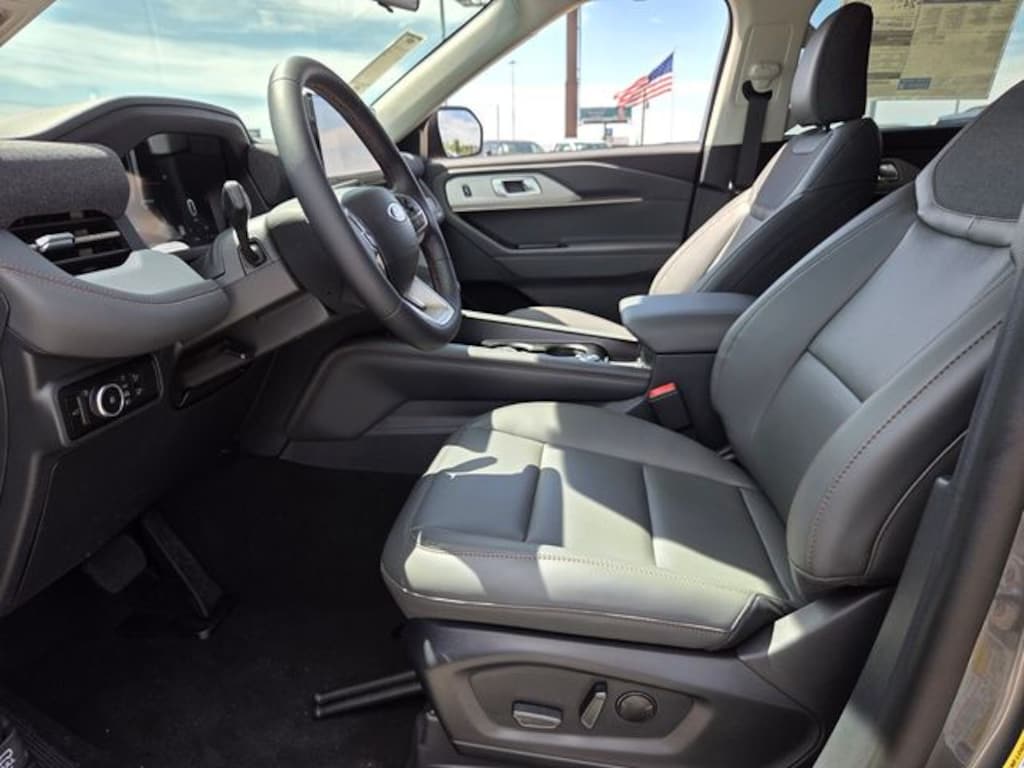 New 2026 Ford Explorer Active SUV